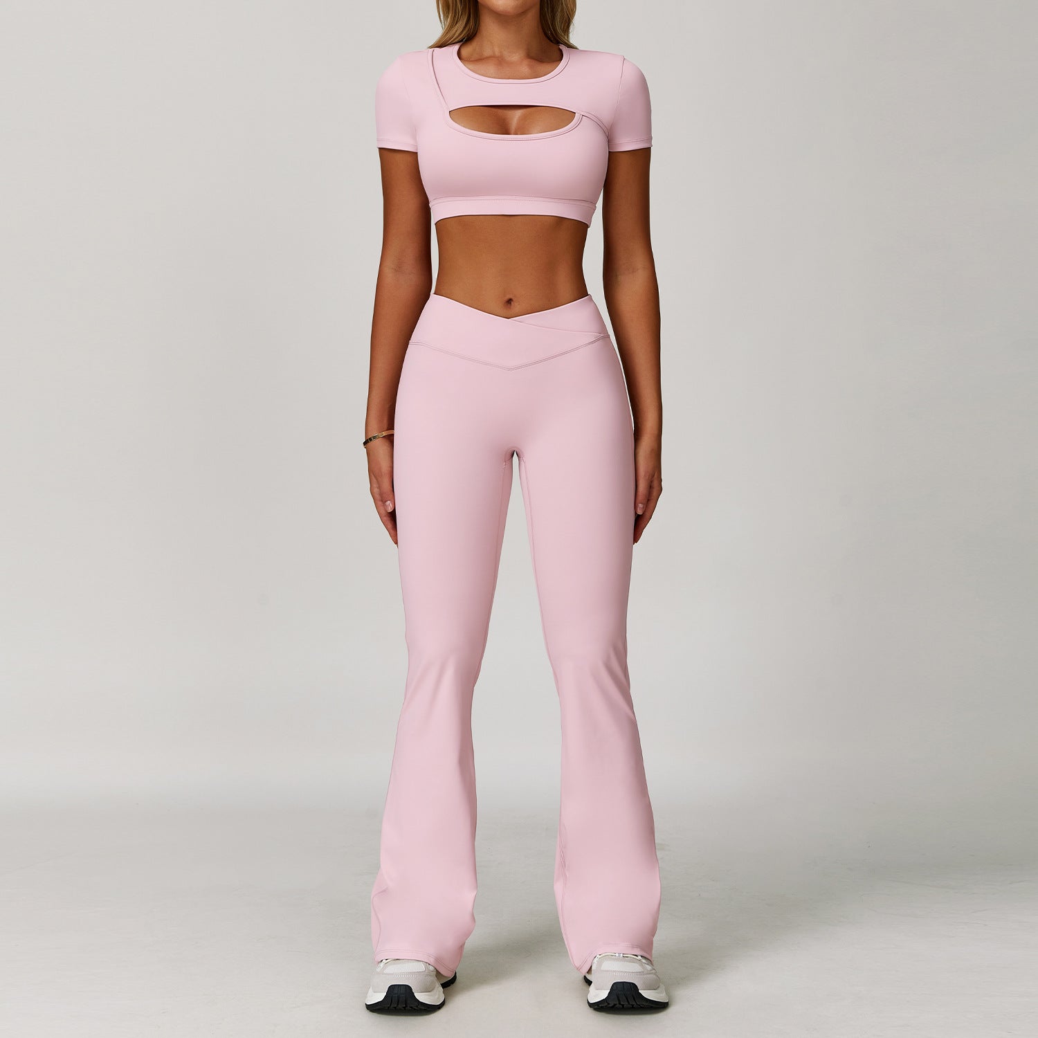 Sculpt Cut-Out Top
