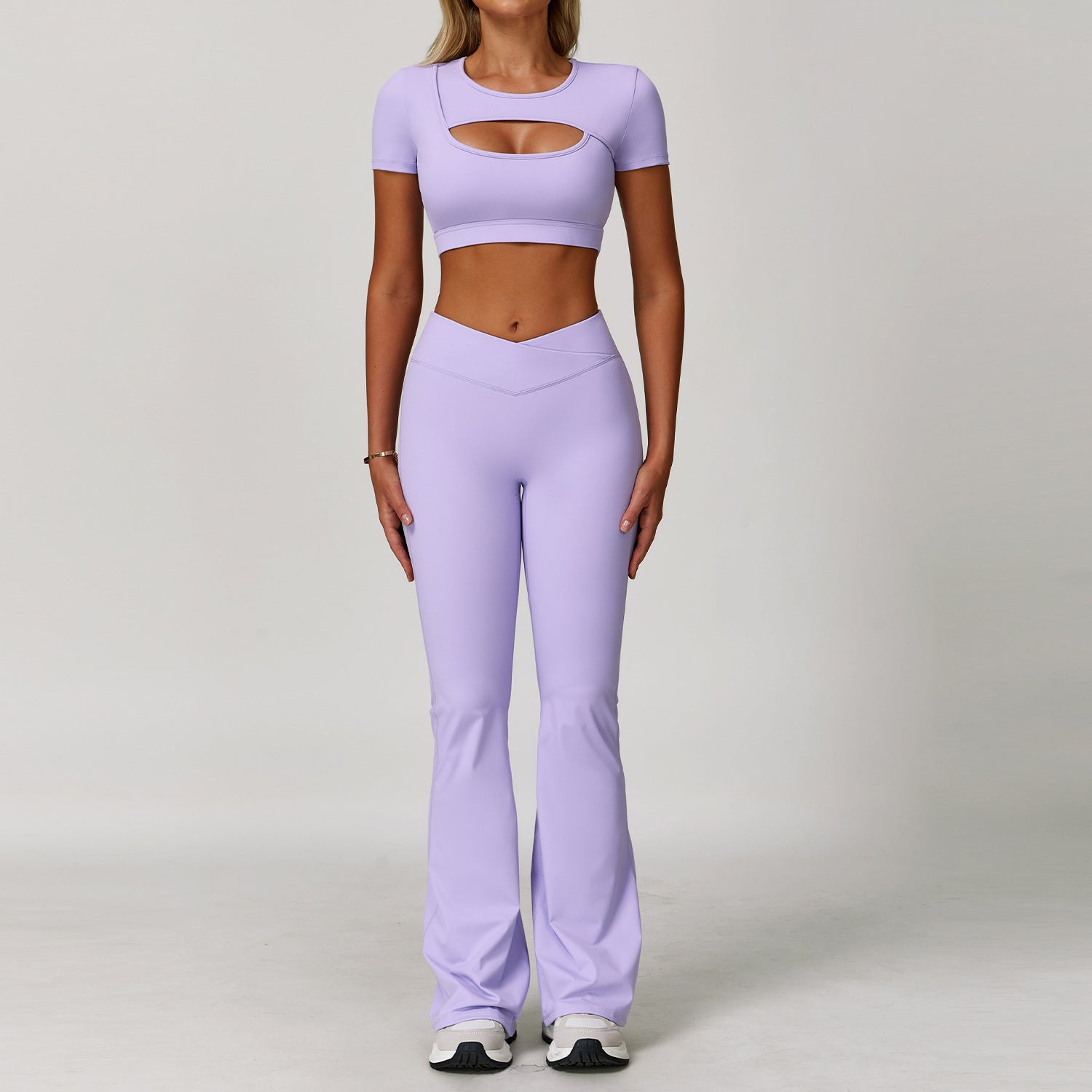 Sculpt Cut-Out Top