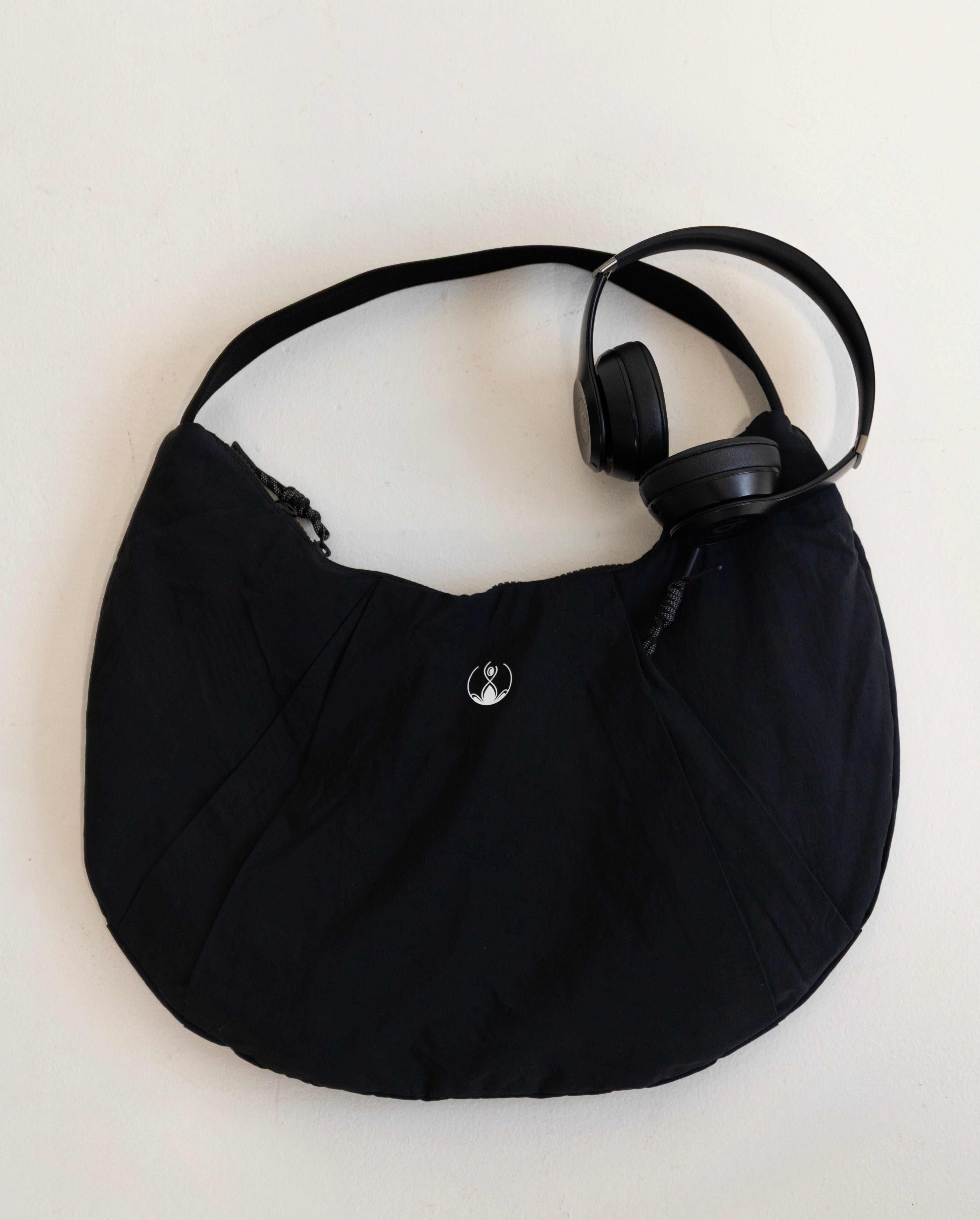 Defined Tote